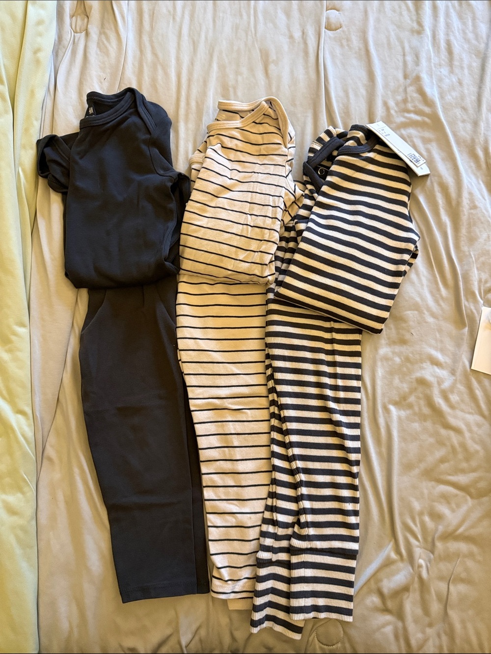 H&M toddler legging/onesie bundle- 2T
